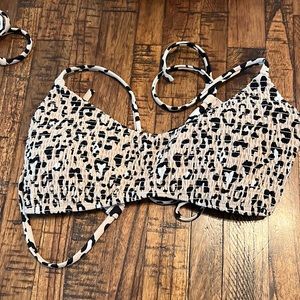Leopard print Hollister bikini